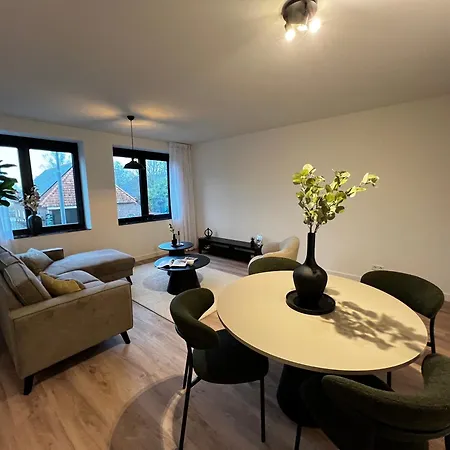 New W New Kitchen And Bathroom Near Welness Apartamento *